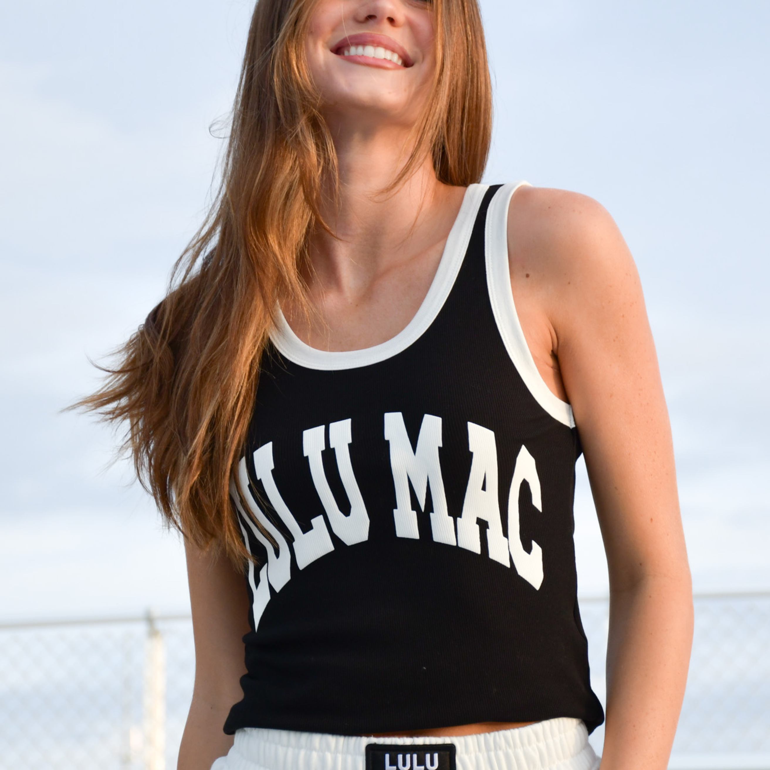 LM-TK-1002 Black/White