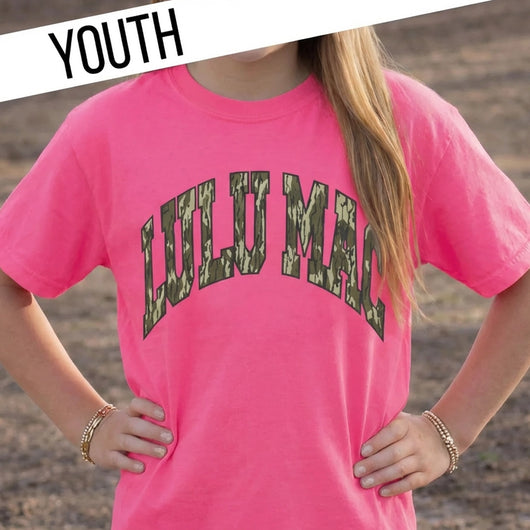 KD-MO-1000  Mossy Oak Bottomland Neon Pink Youth Comfort Colors Mossy Oak Tee