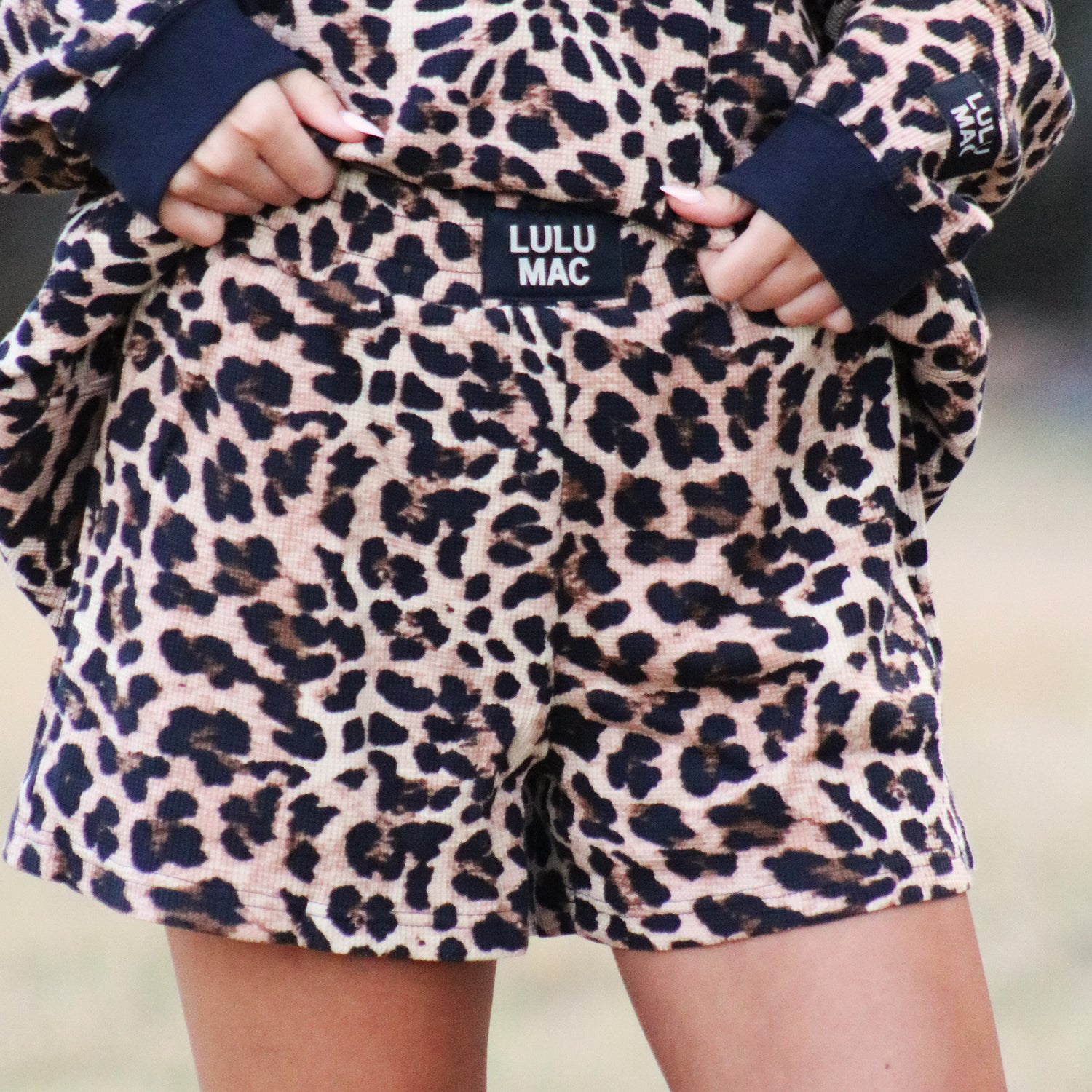 LM-WAFFLE SHORT-LEOPARD