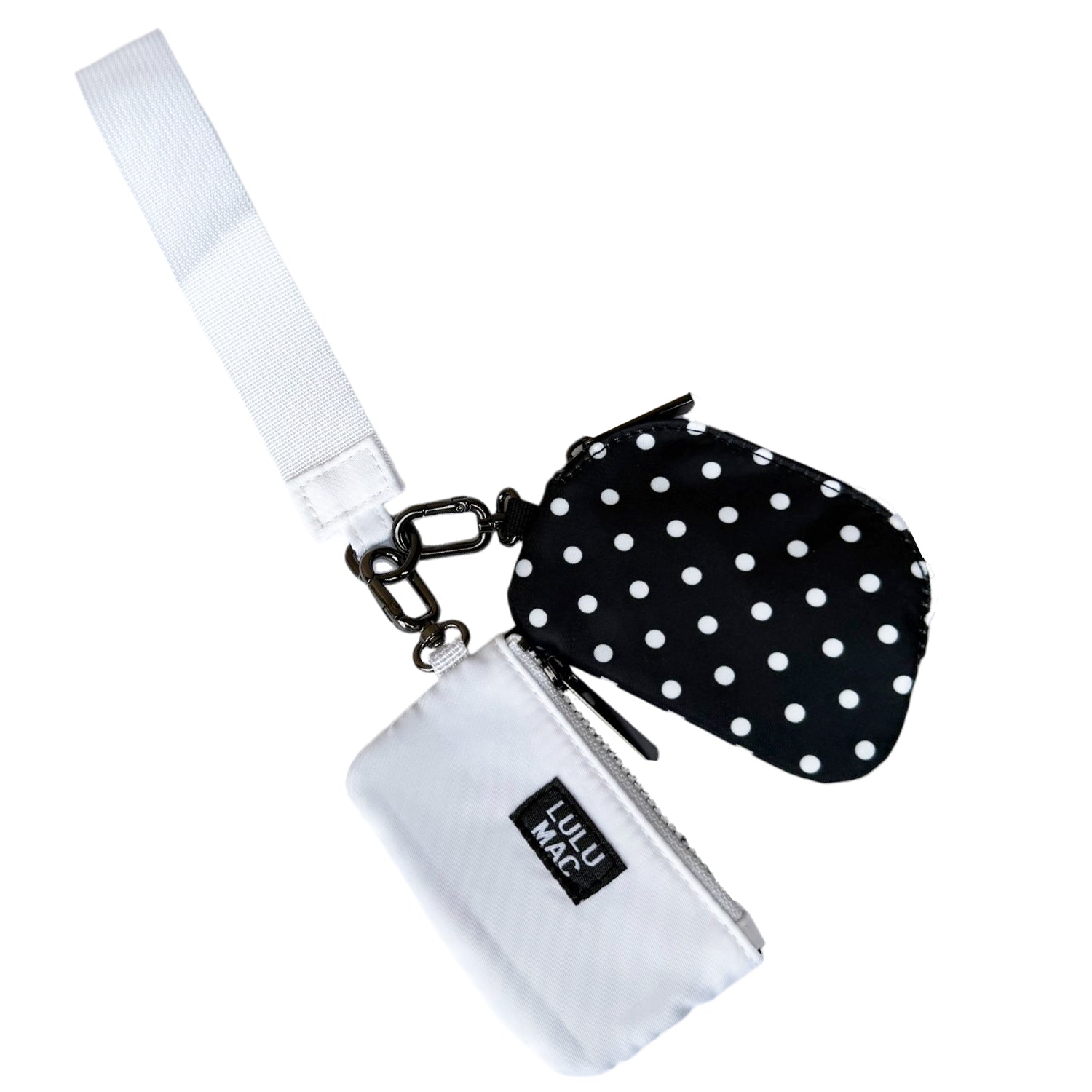 DP-8162-PD Black/White Dots