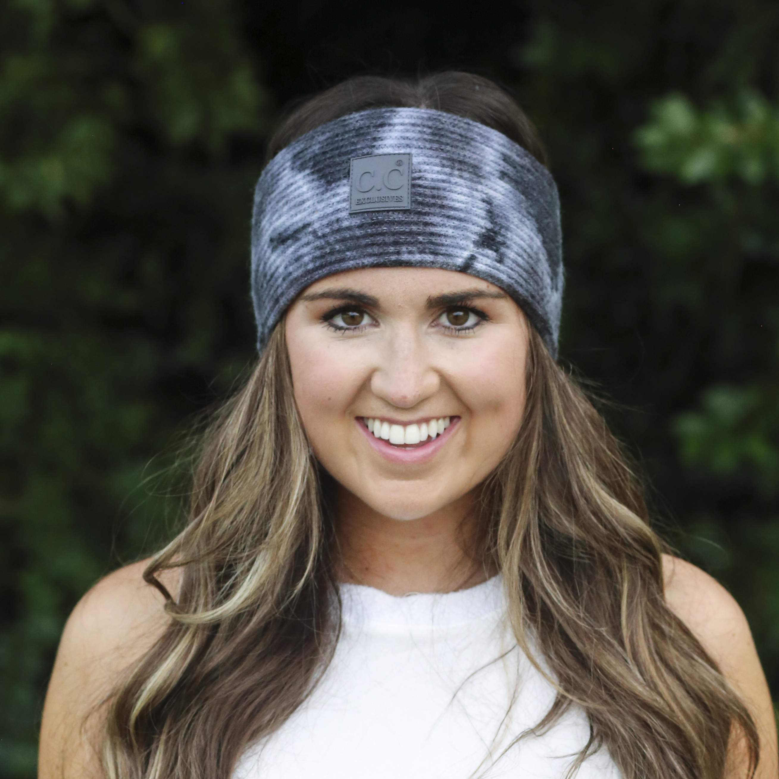 HW-7380 Tie Dye Headwrap with C.C Rubber Patch - Dark Grey/Light Grey